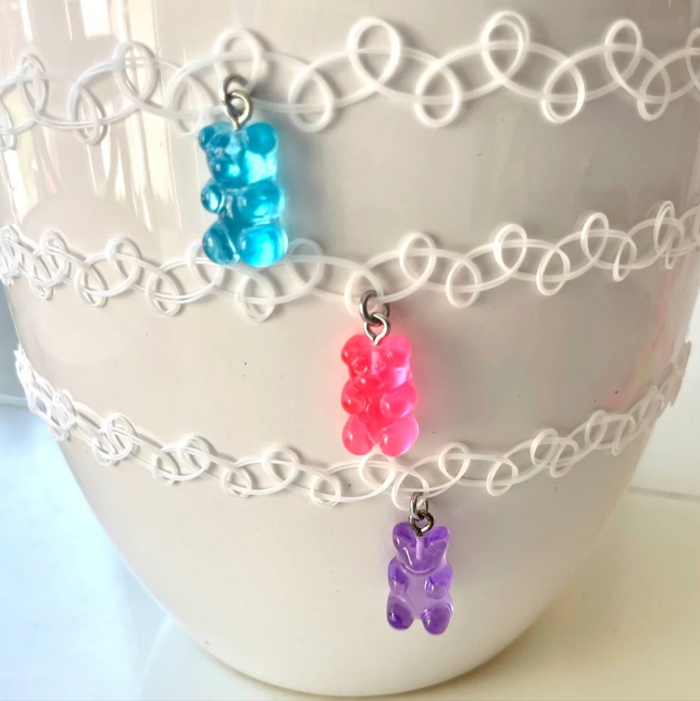 3 necklaces š©µšš